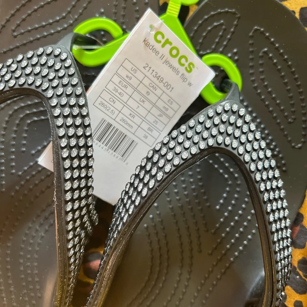CROCS Black Rhinestone Flip Flops W9 - Picture 4 of 7